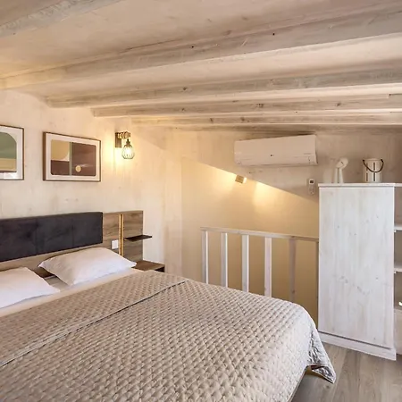 Bairro Alto Rooftop With Balcony And View By Homing Lejlighed Lisboa