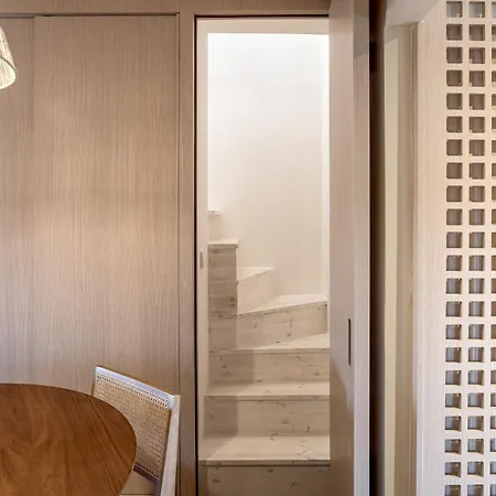 Bairro Alto Rooftop With Balcony And View By Homing Appartement Lissabon