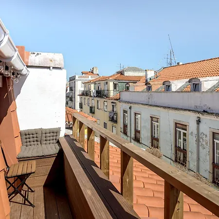 Bairro Alto Rooftop With Balcony And View By Homing