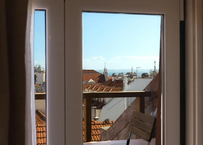 Bairro Alto Rooftop With Balcony And View By Homing Apartamento Lisboa