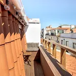 Bairro Alto Rooftop With Balcony And View By Homing Апартаменти Лісабон
