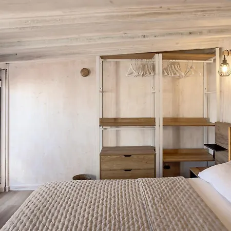 Bairro Alto Rooftop With Balcony And View By Homing Апартаменти Лісабон